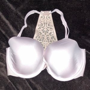 Victoria’s Secret Light Pink Front closure 34DD